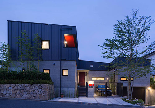 鉄骨造戸建住宅N様邸外観日暮れ